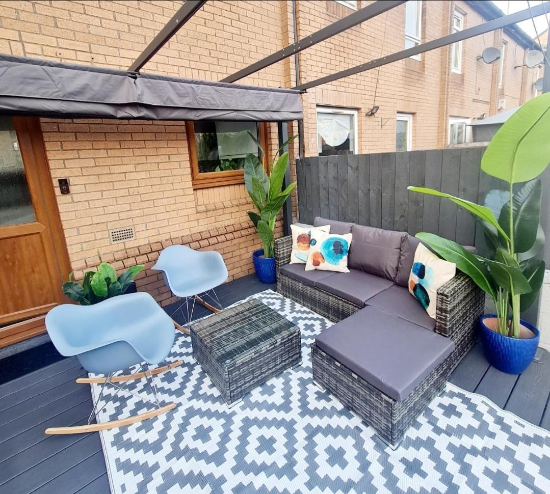 Bright 3Br Walking Distance To Town - Free Parking Apartment Glasgow Exterior foto